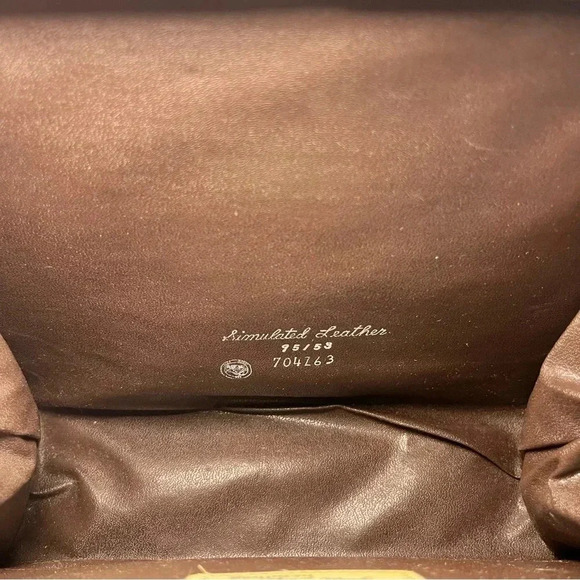 Vintage 60s Mod Bow Handbag by Air Step - Picture 8 of 14